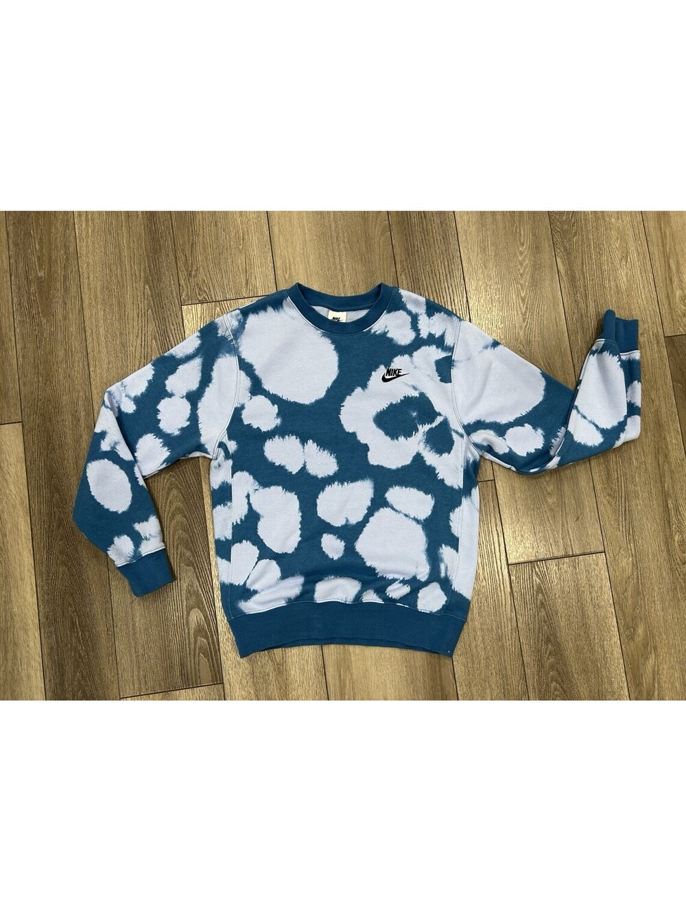 Nike Blue Tie Dye Paint Splotch Design Crewneck Sweatshirt Size Xs
